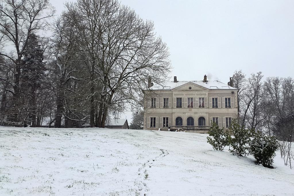 B&B Chateau De Preuil Vallenay Екстер'єр фото